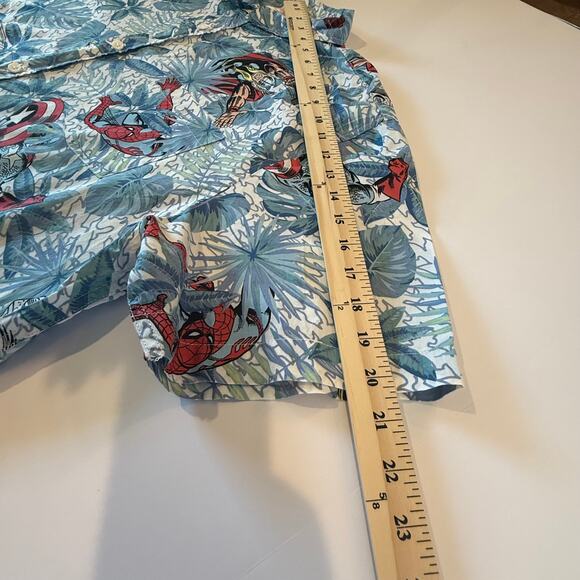 Marvel Aloha Shirt XXL Spiderman Hulk Iron Man Captain America Tropic - Picture 10 of 10